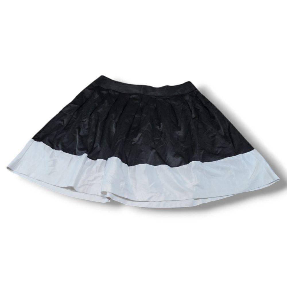 Ashley Stewart Skirt Size 14 W34"in Waist A-Line Skirt Pleated Skirt Satin Skirt